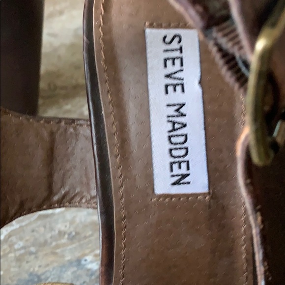 Steven Madden Wedge Heels - Picture 4 of 8